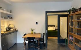 Amstel Boutique Studio